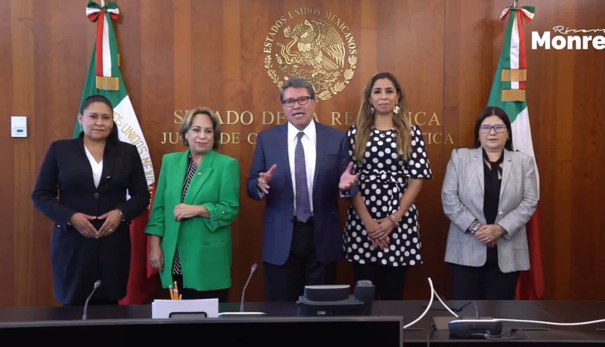 Se reúne el senado con el Secretario de Gobernación