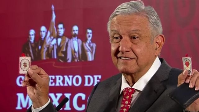 AMLO le hace una crítica al rey de España