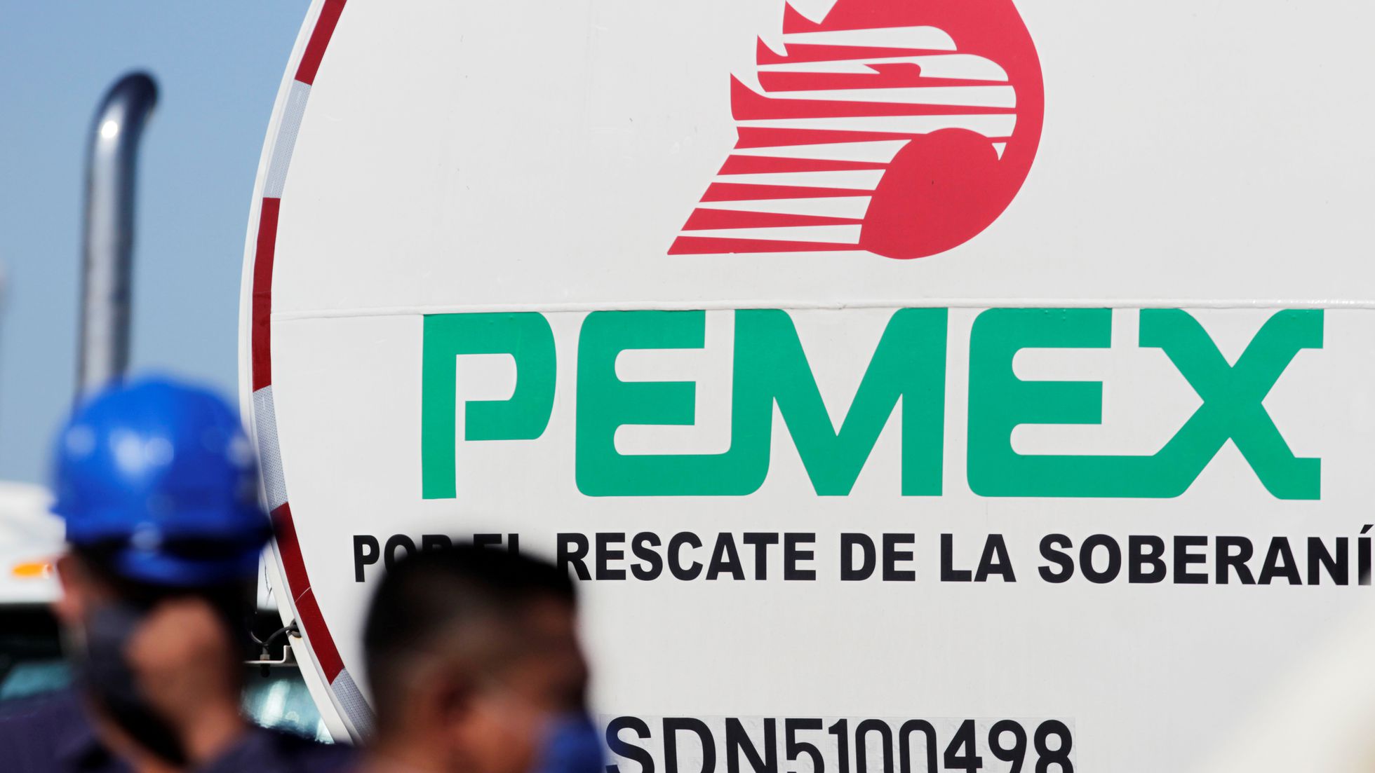 Pemex continua pagando sus deudas