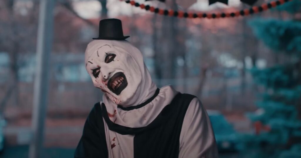 The Terrifier la escena del dormitorio narrada y con imágenes muy explicitas El Gobernante