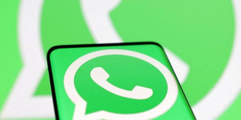 WhatsApp reporta fallas en su sistema