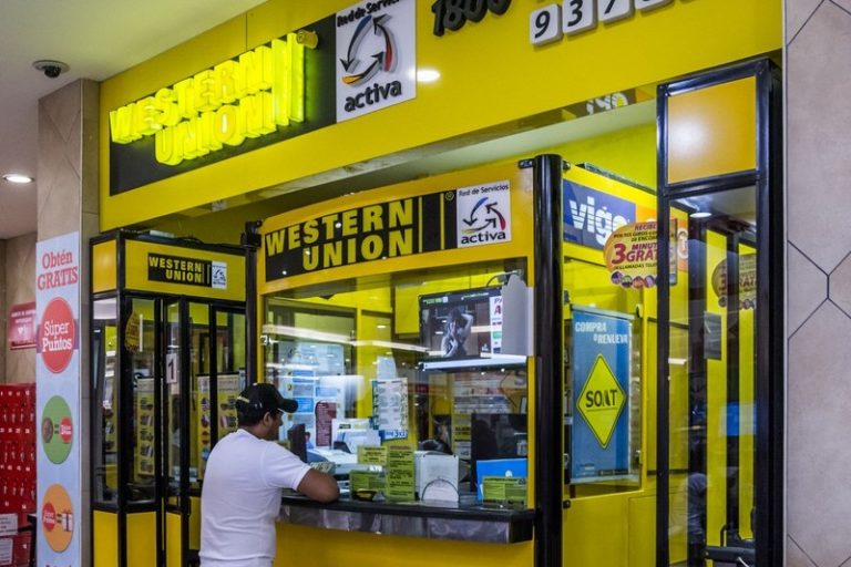 EE. UU. aprueba impuestos a las remesas tendrán impacto directo en familias mexicanas